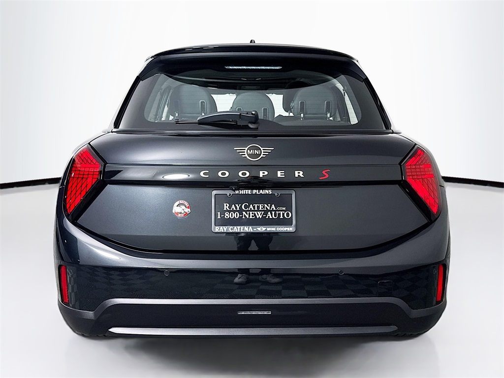 2025 Mini Cooper Hardtop 4 Door Signature photo 4