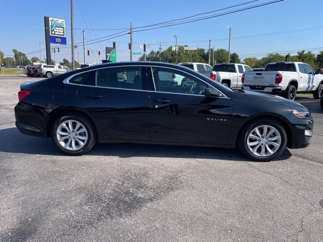 2024 Chevrolet Malibu 1LT photo 4