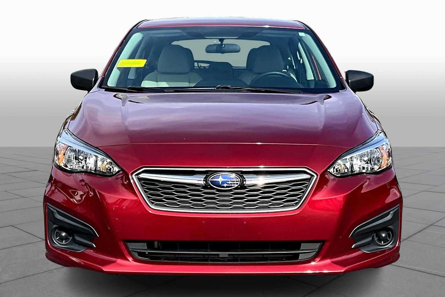 2017 Subaru Impreza Base photo 3
