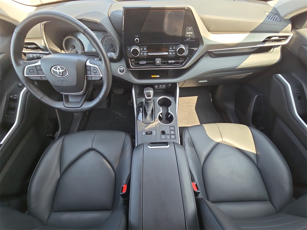 2024 Toyota Highlander Hybrid XLE photo 31