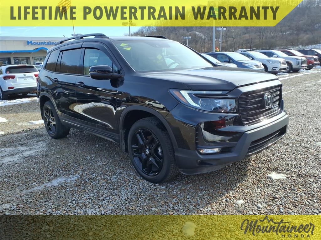 2024 Honda Passport Black Edition's photo