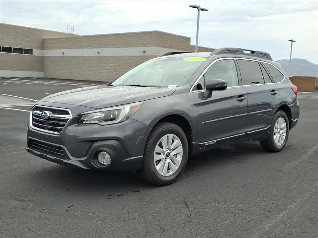2019 Subaru Outback Premium photo 3