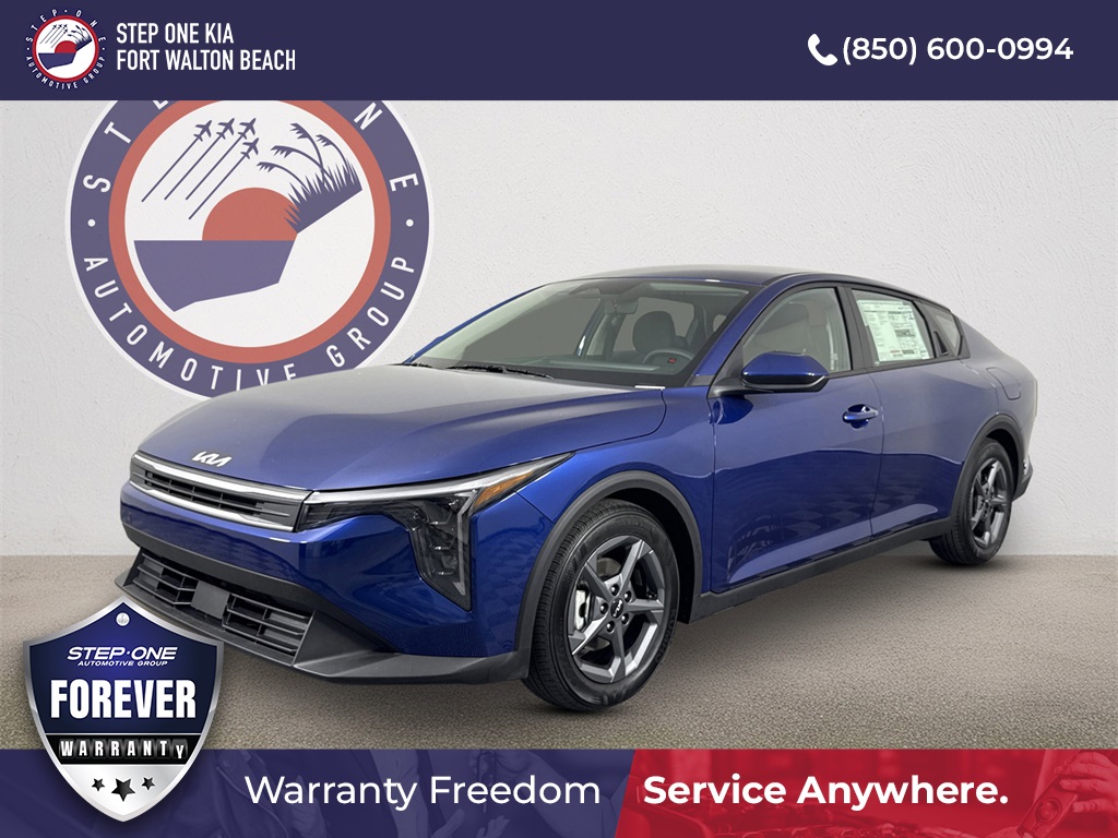 2025 Kia K4 LXS's photo