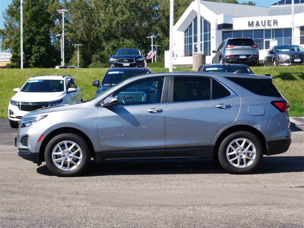 2024 Chevrolet Equinox LT photo 4
