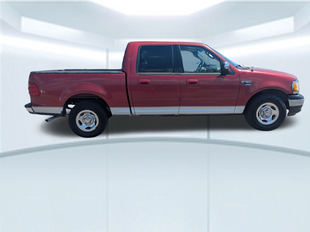2002 Ford F-150 XLT photo 6