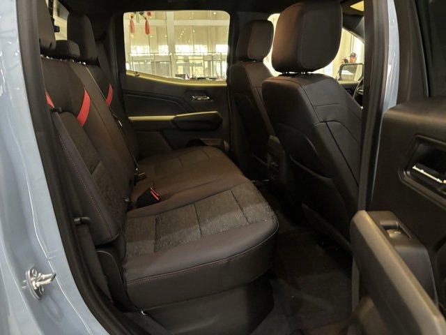 2025 Chevrolet Colorado Z71 photo 17