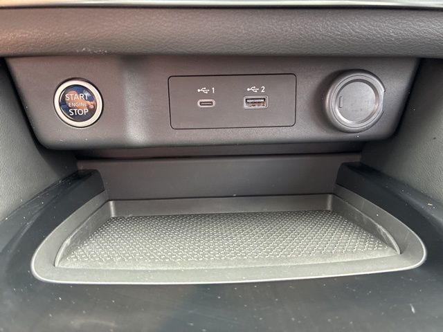 2023 Nissan Rogue SL photo 37