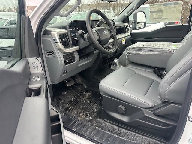 2025 Ford F-250 photo 11