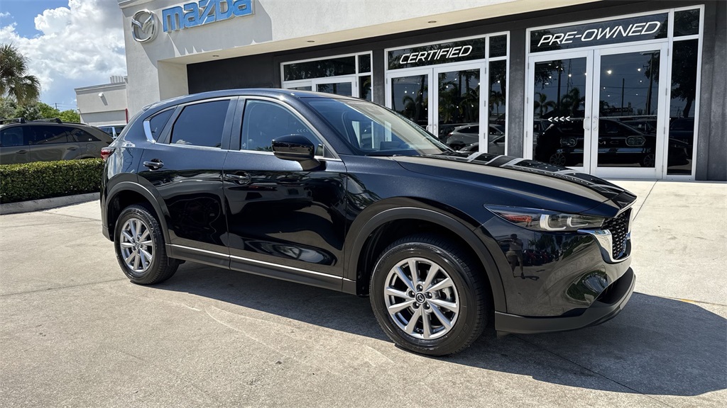 2023 Mazda CX-5 2.5 S Preferred photo 6