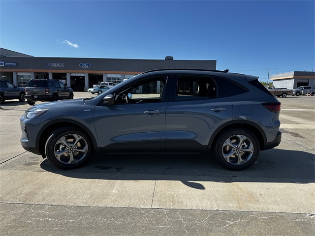 2025 Ford Escape ST-Line photo 5