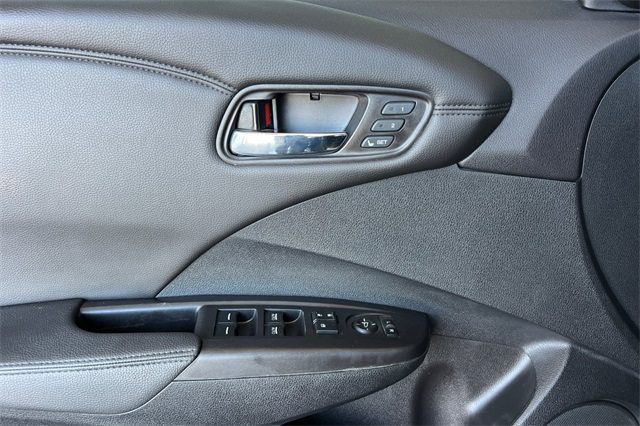 2016 Acura RDX Technology Plus photo 11