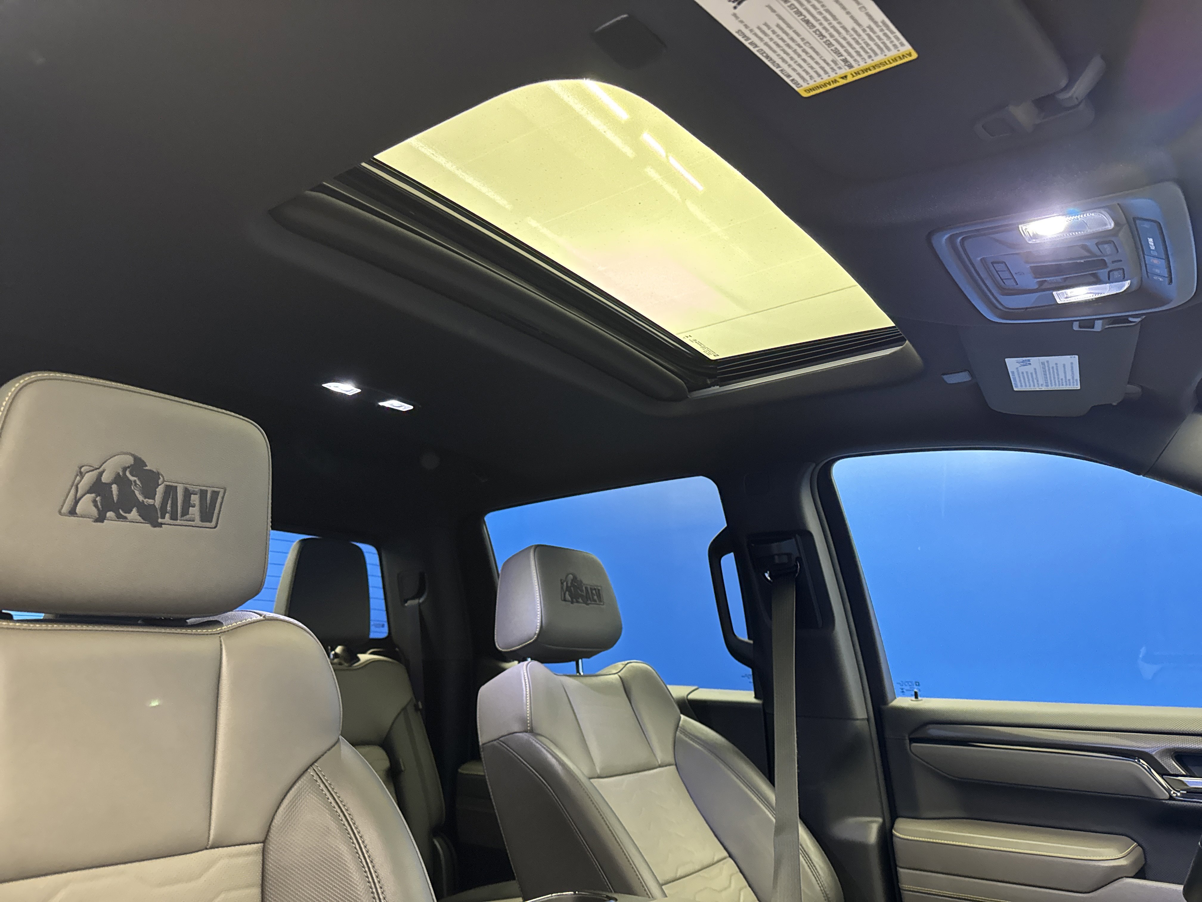 2023 Chevrolet Silverado 1500 ZR2 photo 3