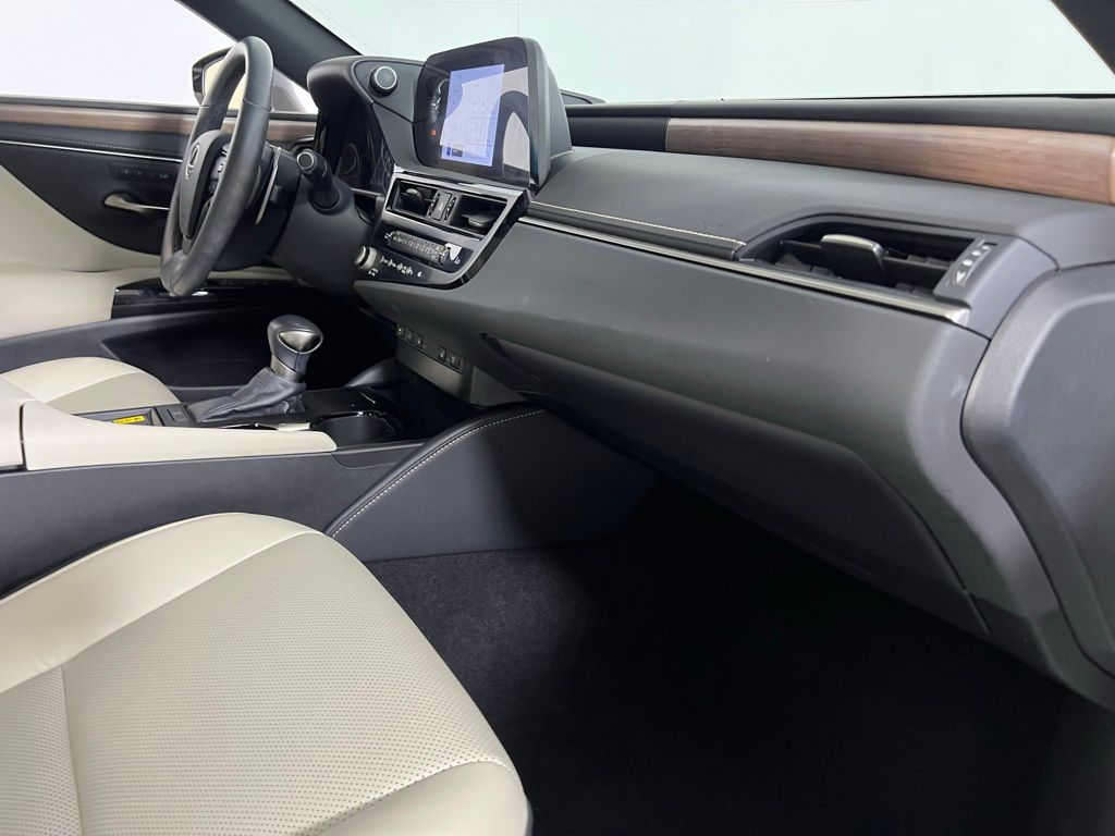 2023 Lexus ES 350 photo 28