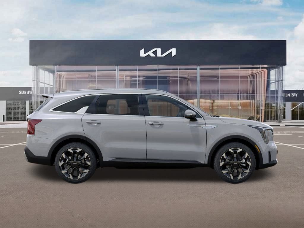 2025 Kia Sorento EX photo 2