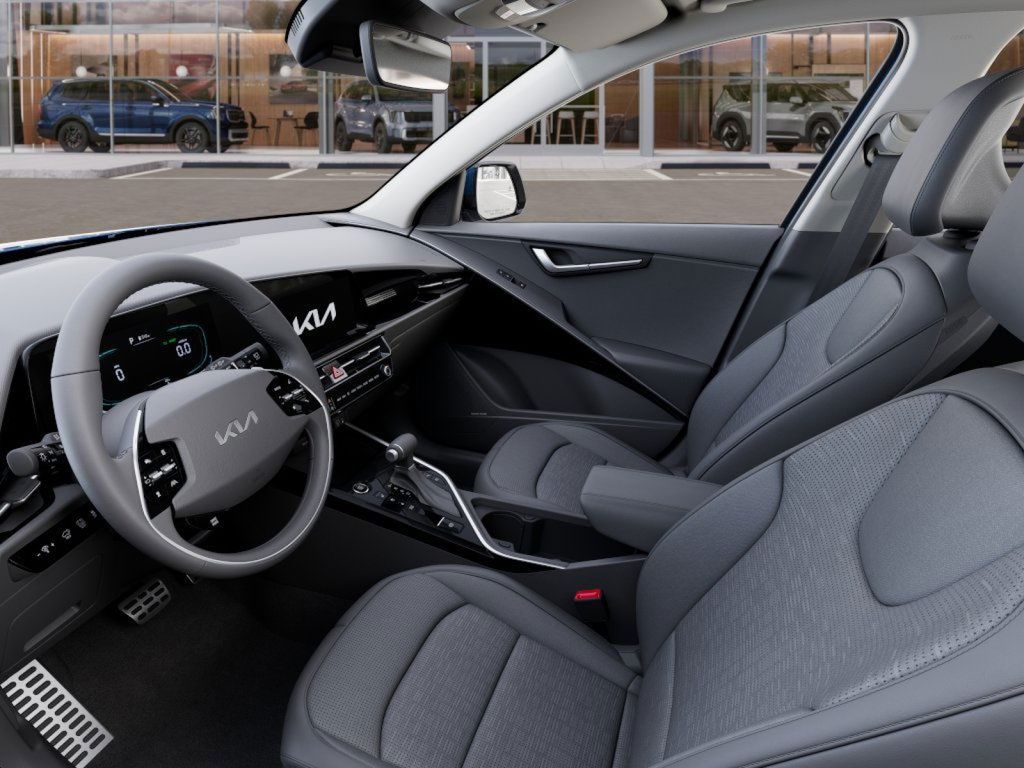 2025 Kia Niro SX Touring photo 16