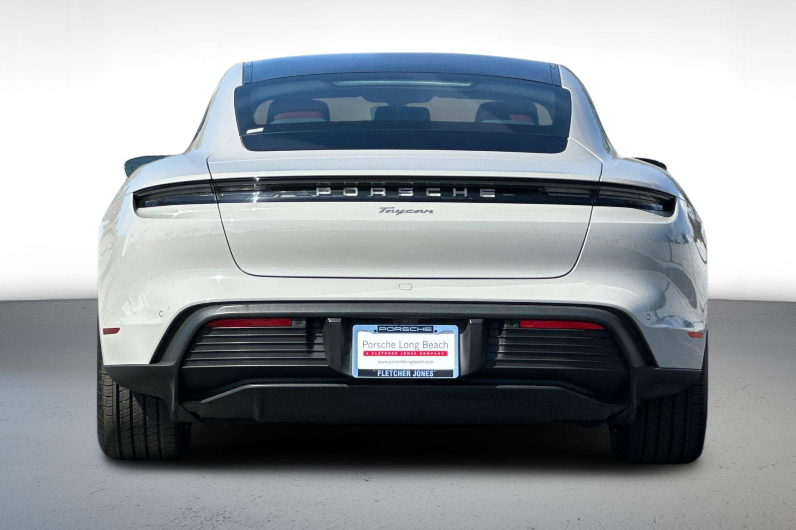 2023 Porsche Taycan photo 8