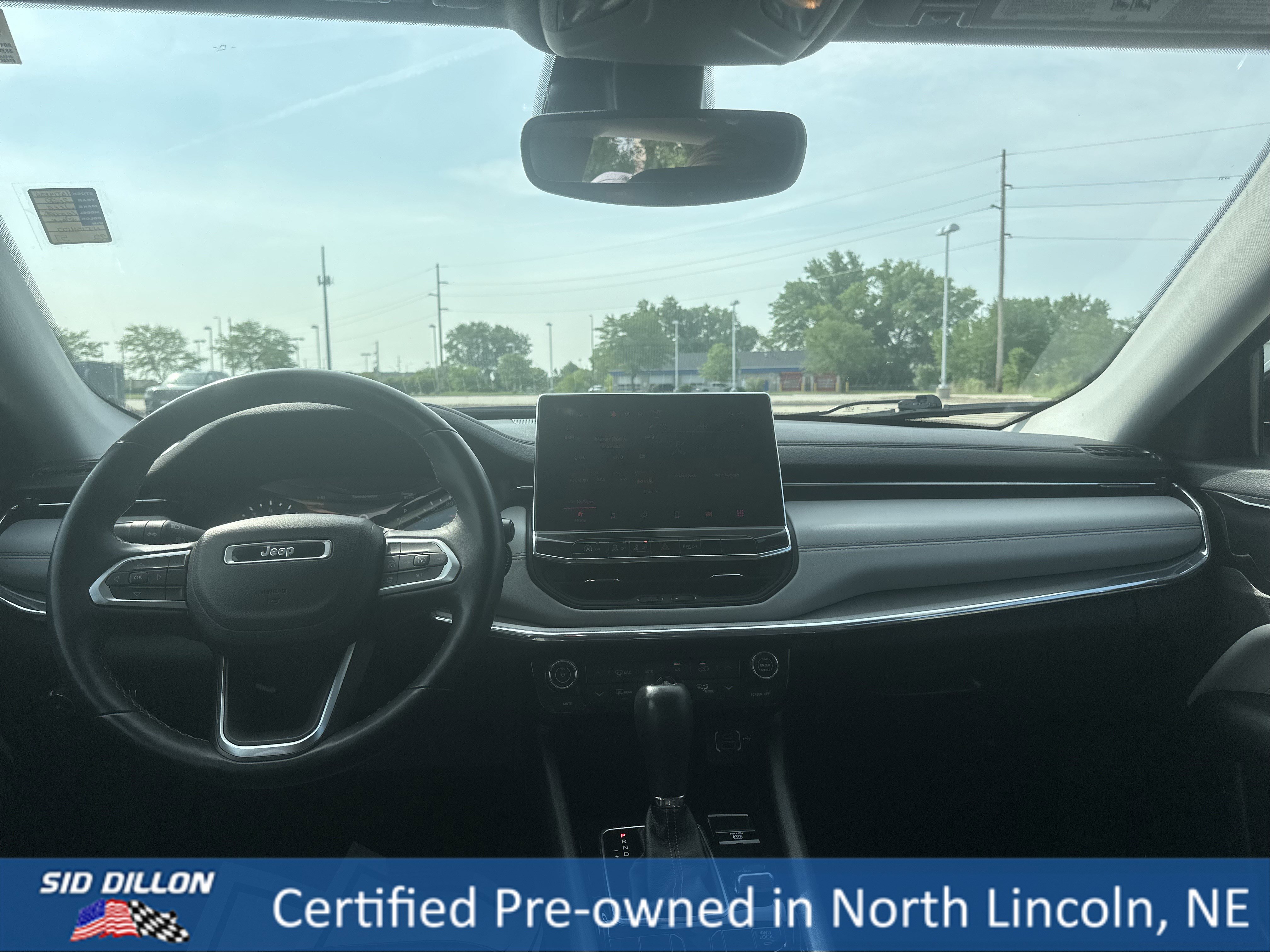 2022 Jeep Compass Limited photo 7