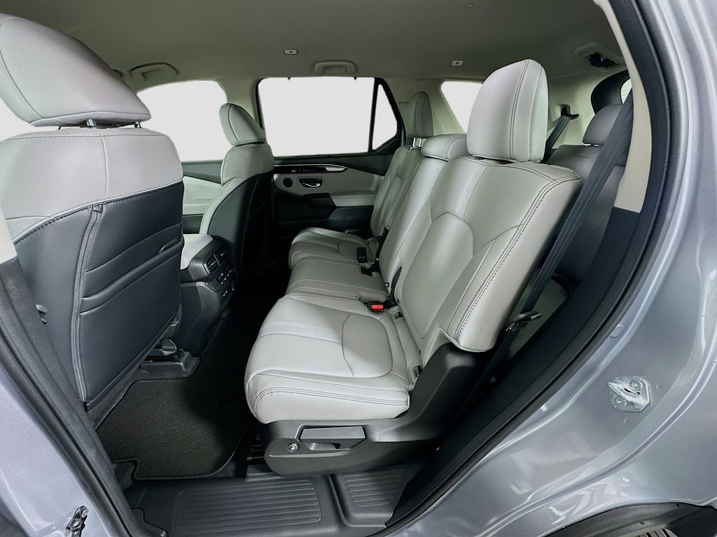 2025 Honda Pilot EX-L photo 14