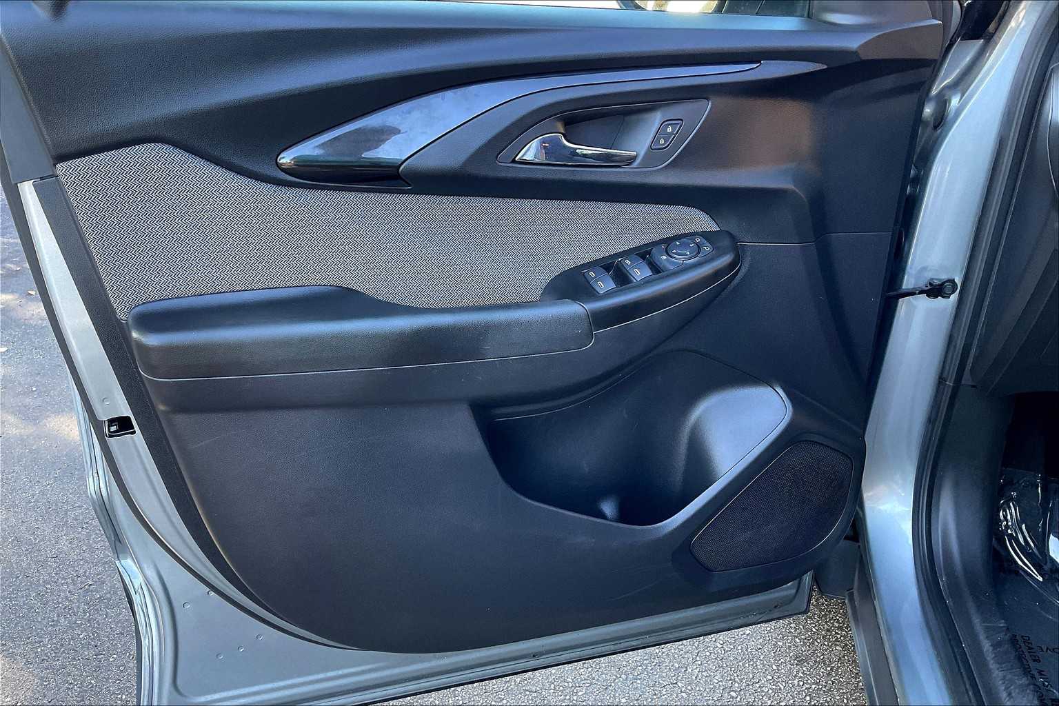 2023 Chevrolet Trailblazer LT photo 22