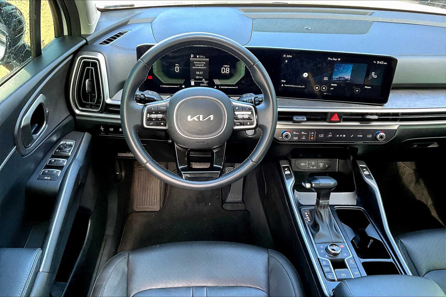 2024 Kia Sorento X-Line EX photo 4