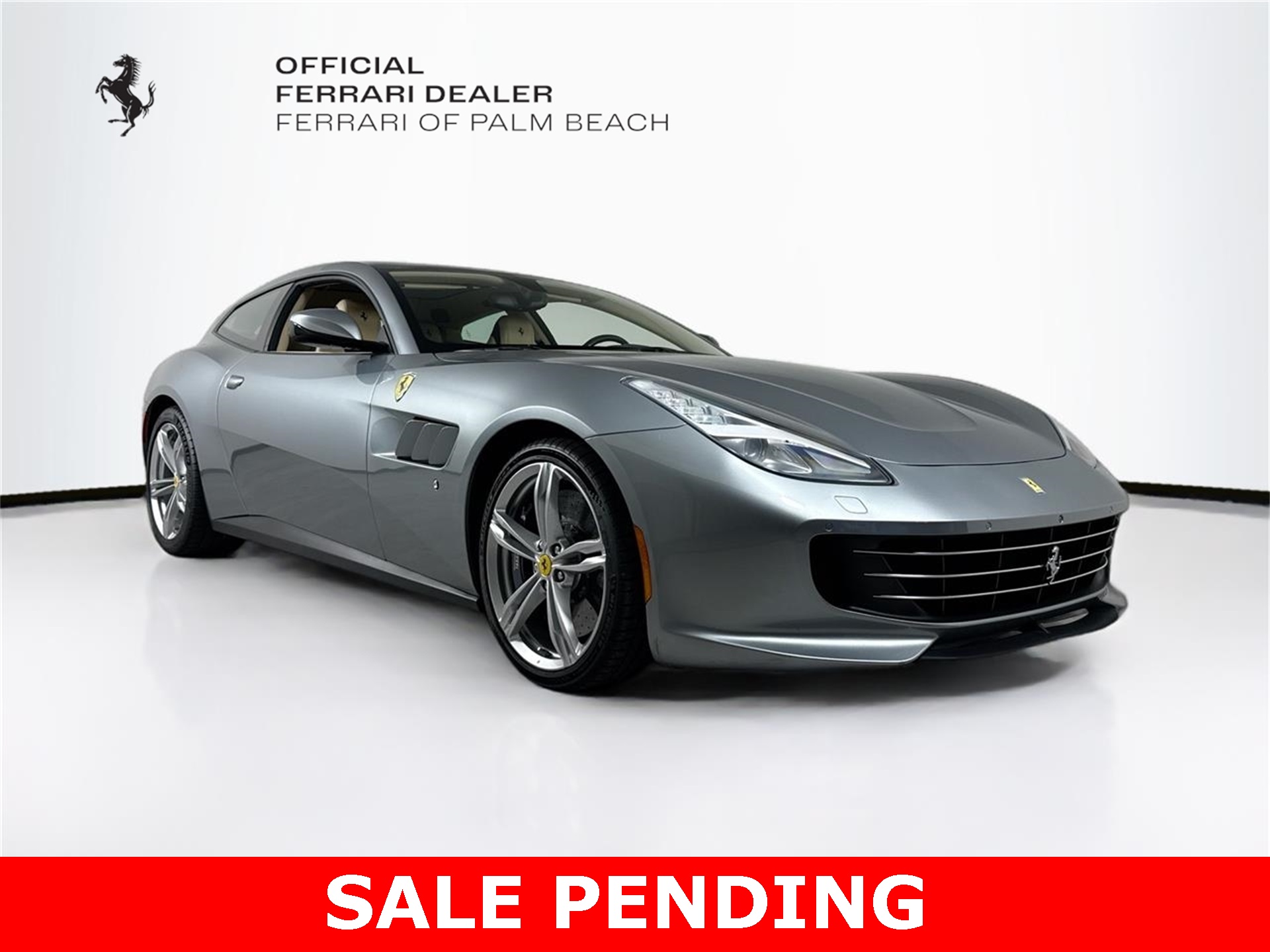 2018 Ferrari GTC4 Base's photo