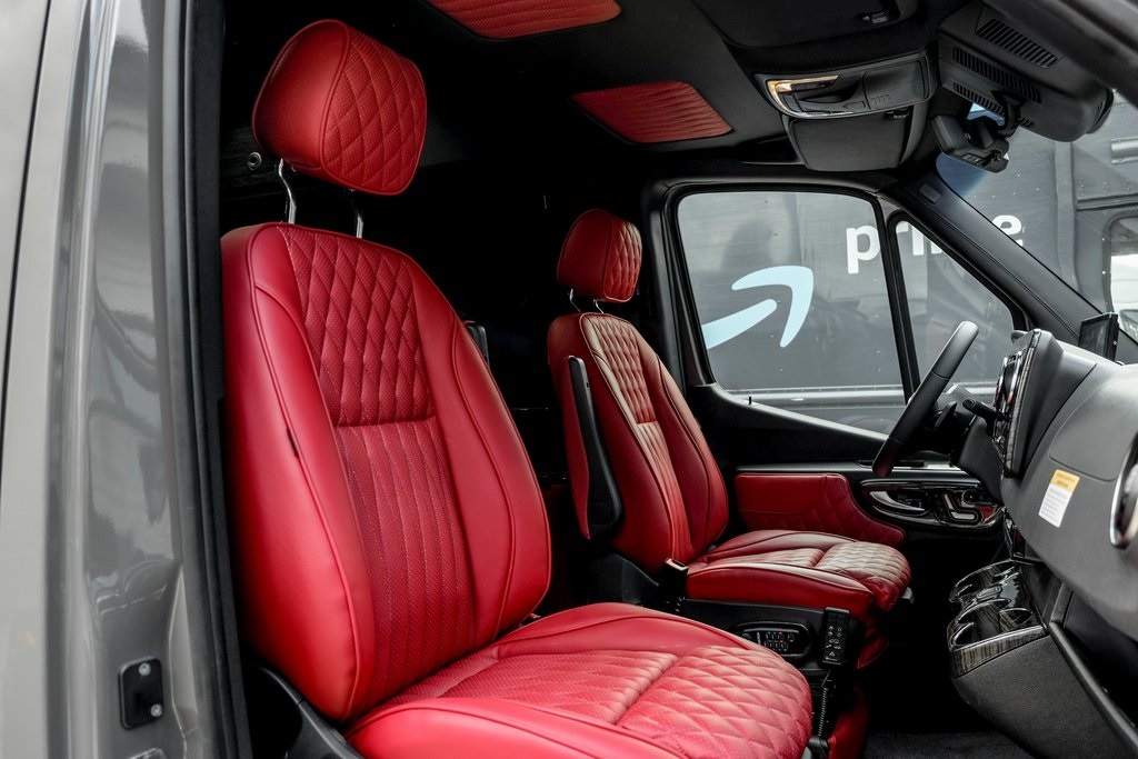 2024 Mercedes Benz Sprinter 3500 photo 24