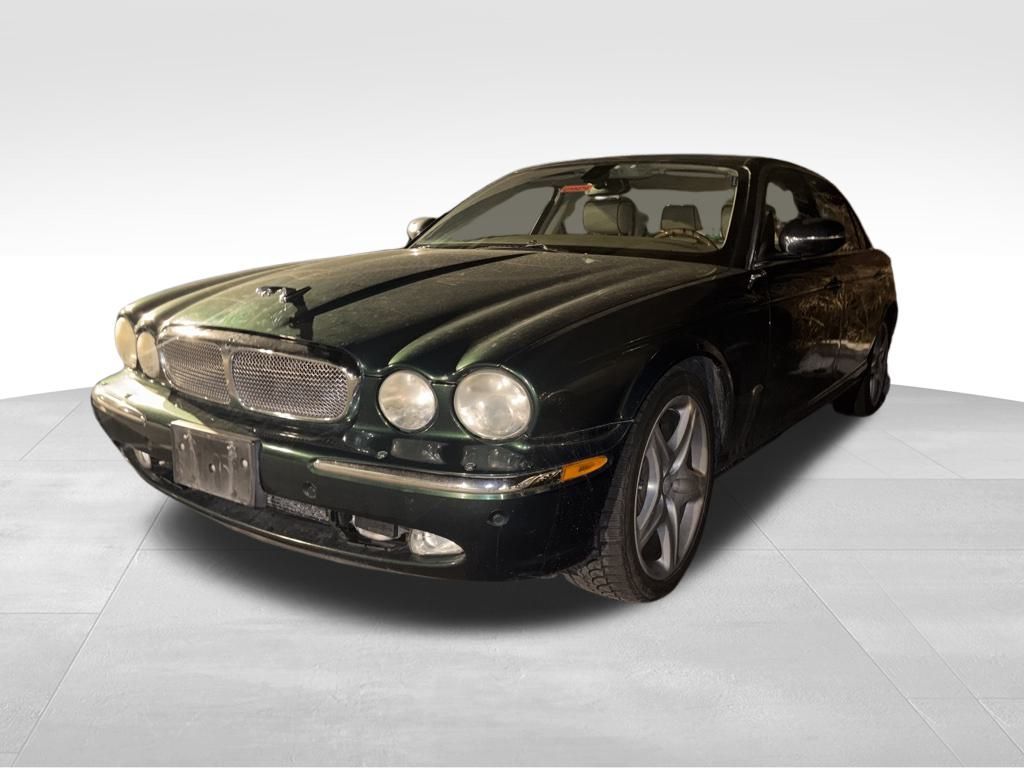 2007 Jaguar XJ Series Super V8's photo