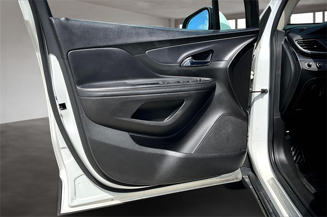 2020 Buick Encore Essence photo 22