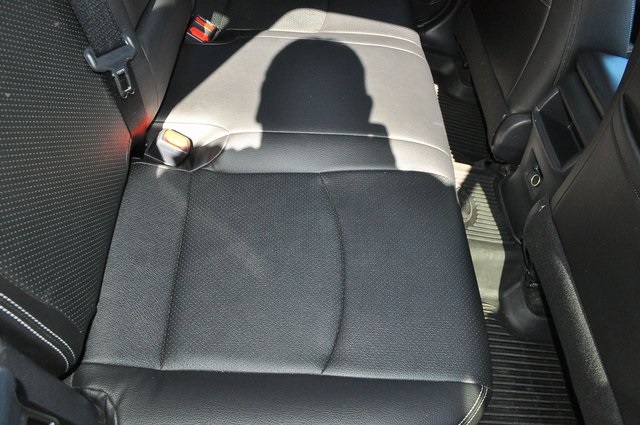 2020 Toyota RAV4 LE photo 26