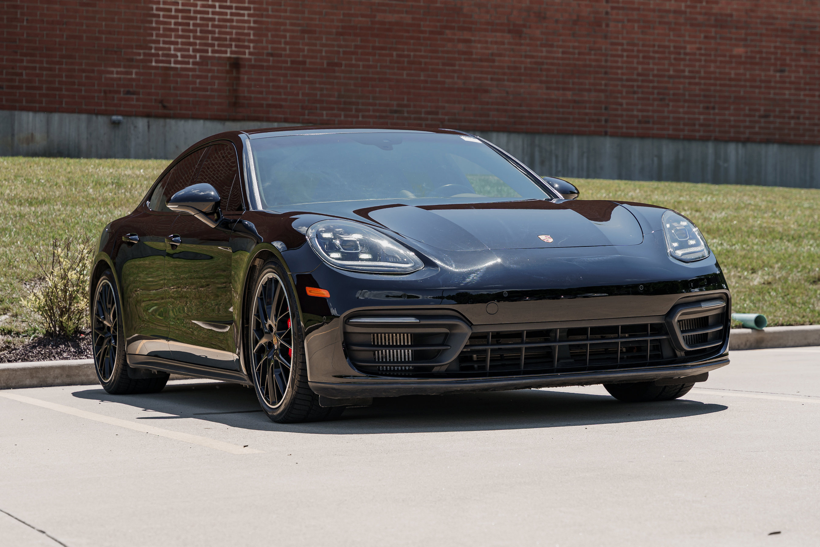 Used 2021 Black Porsche 4S image 1
