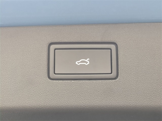 2025 Volkswagen Tiguan SE R-Line Black photo 10