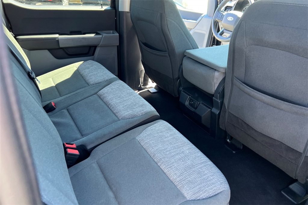 2023 Ford F-150 XL photo 17