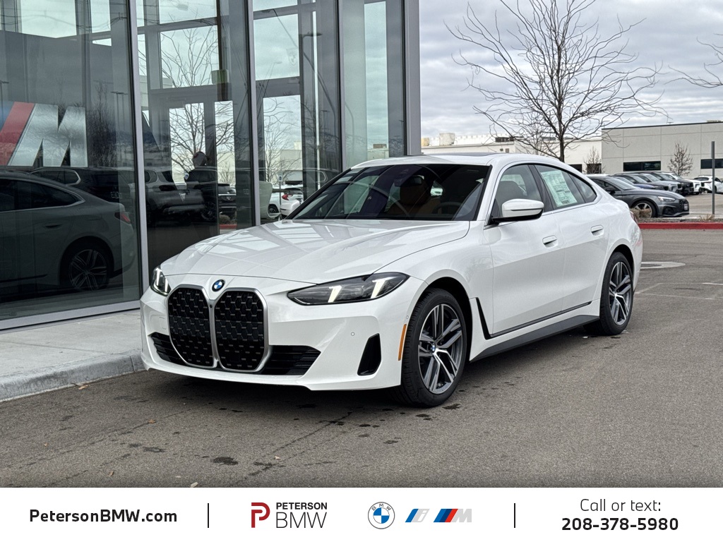 2026 BMW 4 Series 430i's photo