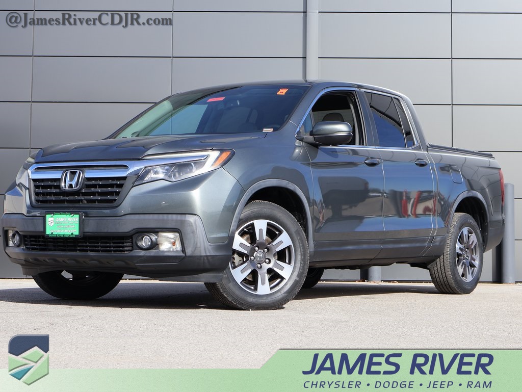 2017 Honda Ridgeline RTL-T's photo