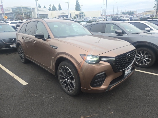 2025 Mazda CX-70 Premium Package's photo