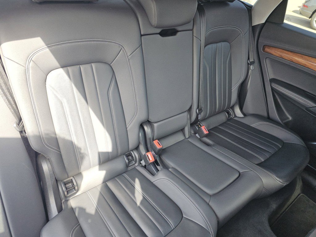 2022 Audi Q5 45 S line Premium photo 24