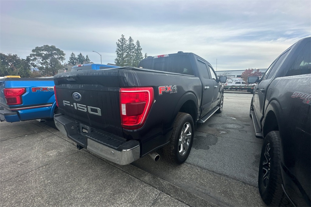 2022 Ford F-150 XLT photo 2