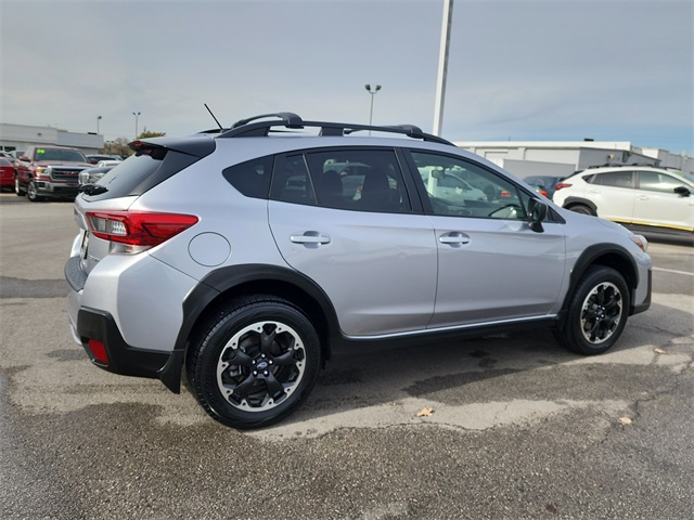 2023 Subaru Crosstrek Base photo 2