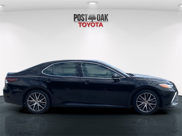 2023 Toyota Camry XLE photo 8