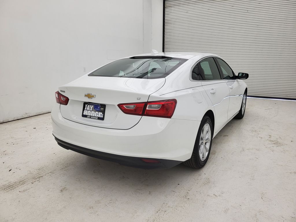 2023 Chevrolet Malibu 1LT photo 12