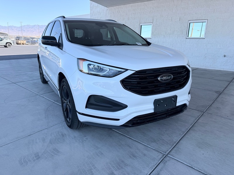 2022 Ford Edge SE
