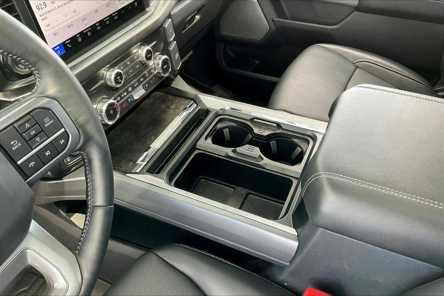 2024 Ford F-250 1500 Denali photo 30