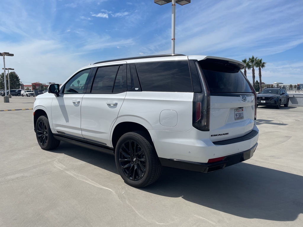 2023 Cadillac Escalade Sport Platinum photo 3