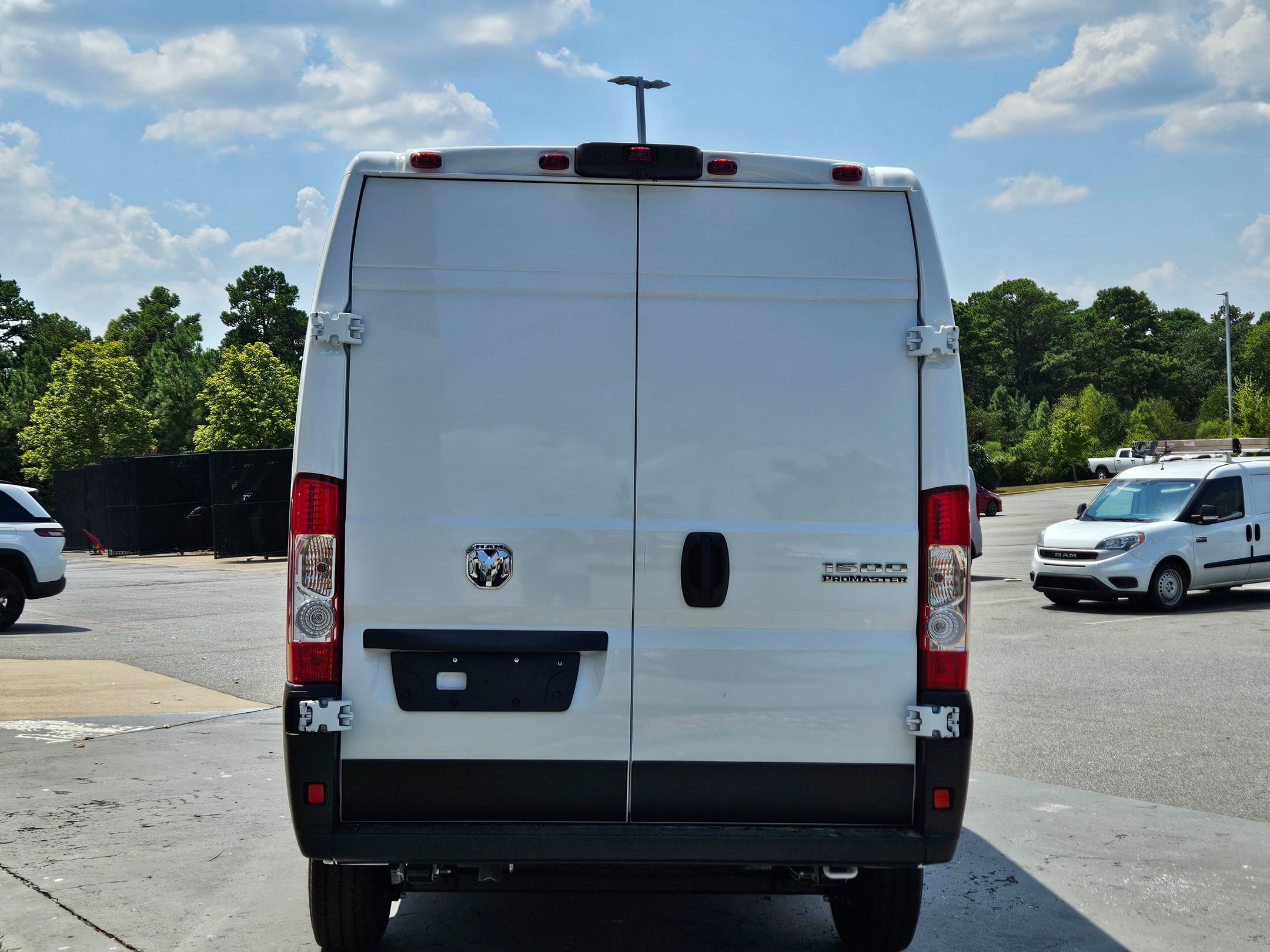 2025 Ram ProMaster 1500 photo 3