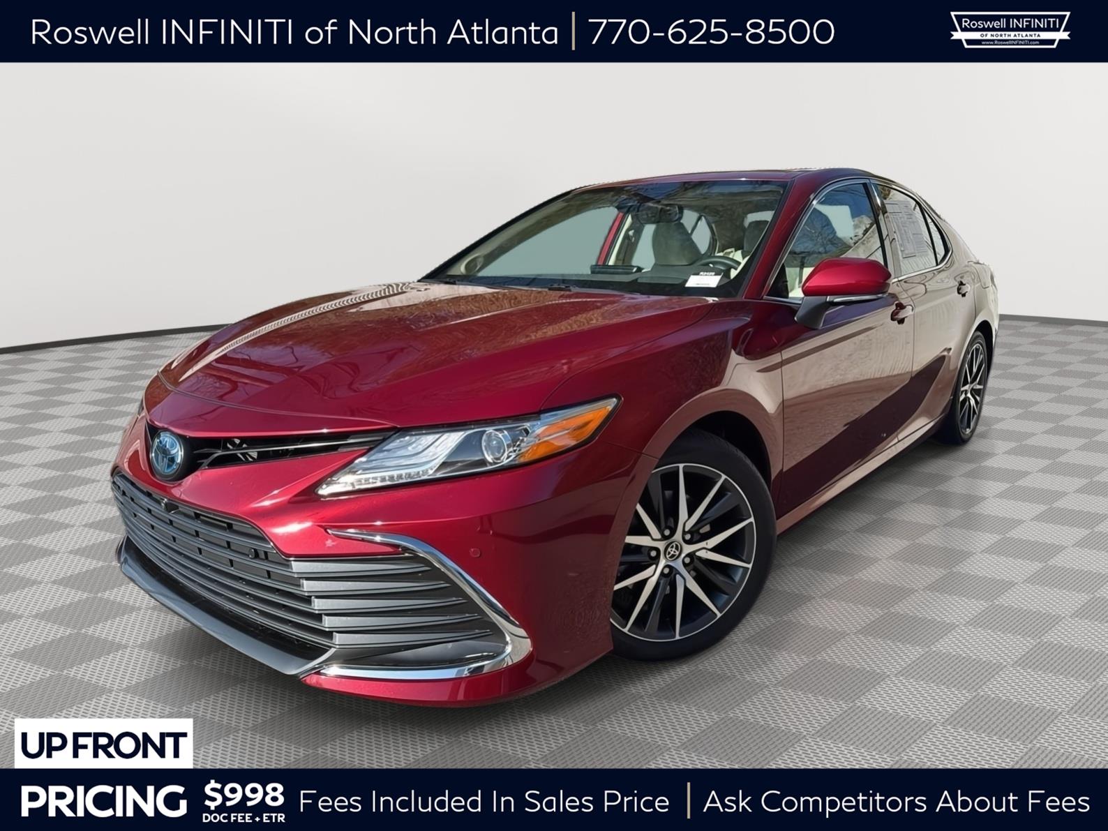 2022 Toyota Camry XLE's photo