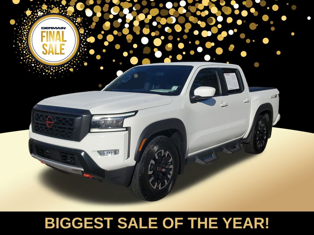 2023 Nissan Frontier PRO-X's photo