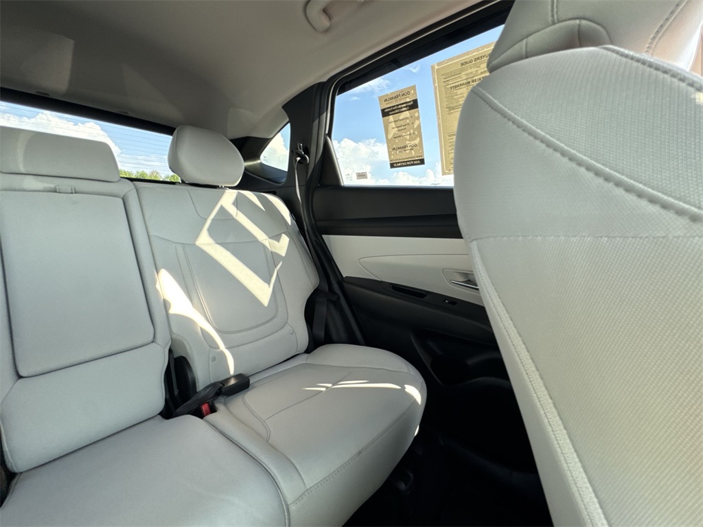 2025 Hyundai Tucson SEL photo 13