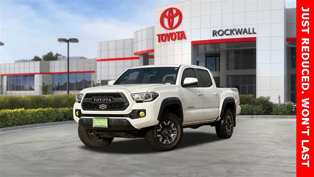 2021 Toyota Tacoma TRD Sport's photo
