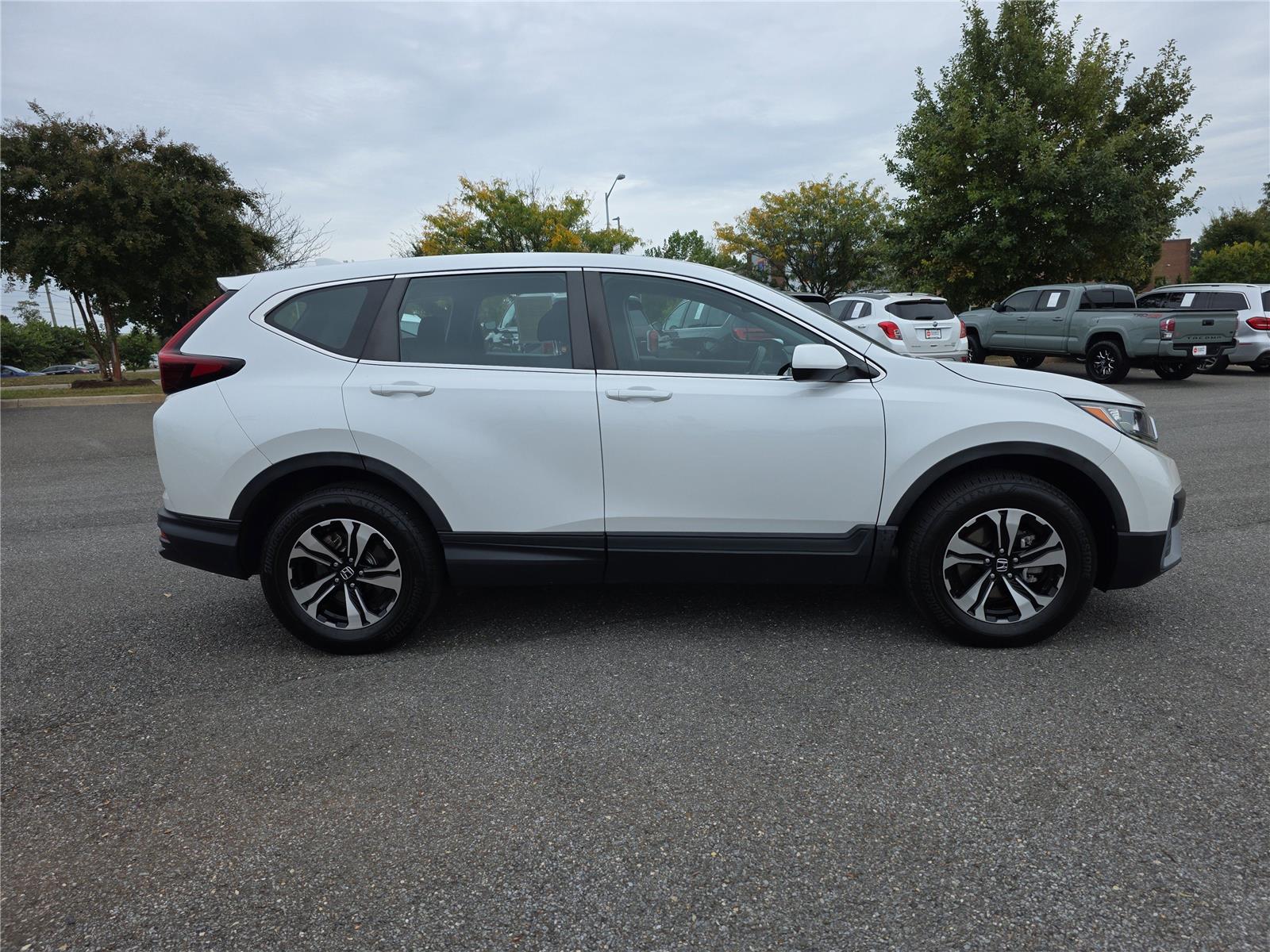 2021 Honda CR-V Special Edition photo 2