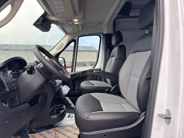 2025 Ram ProMaster 2500 photo 5